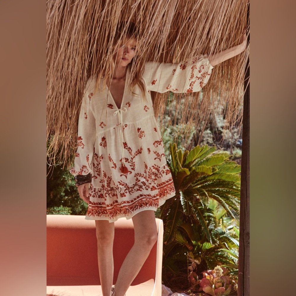 Zara Floral Dress - Picture 2 of 15